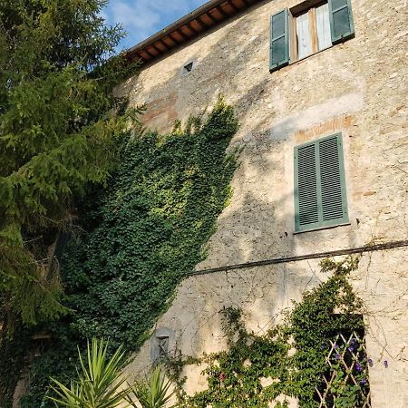 La Dimora Nel Castello Βίλα Collevalenza Εξωτερικό φωτογραφία